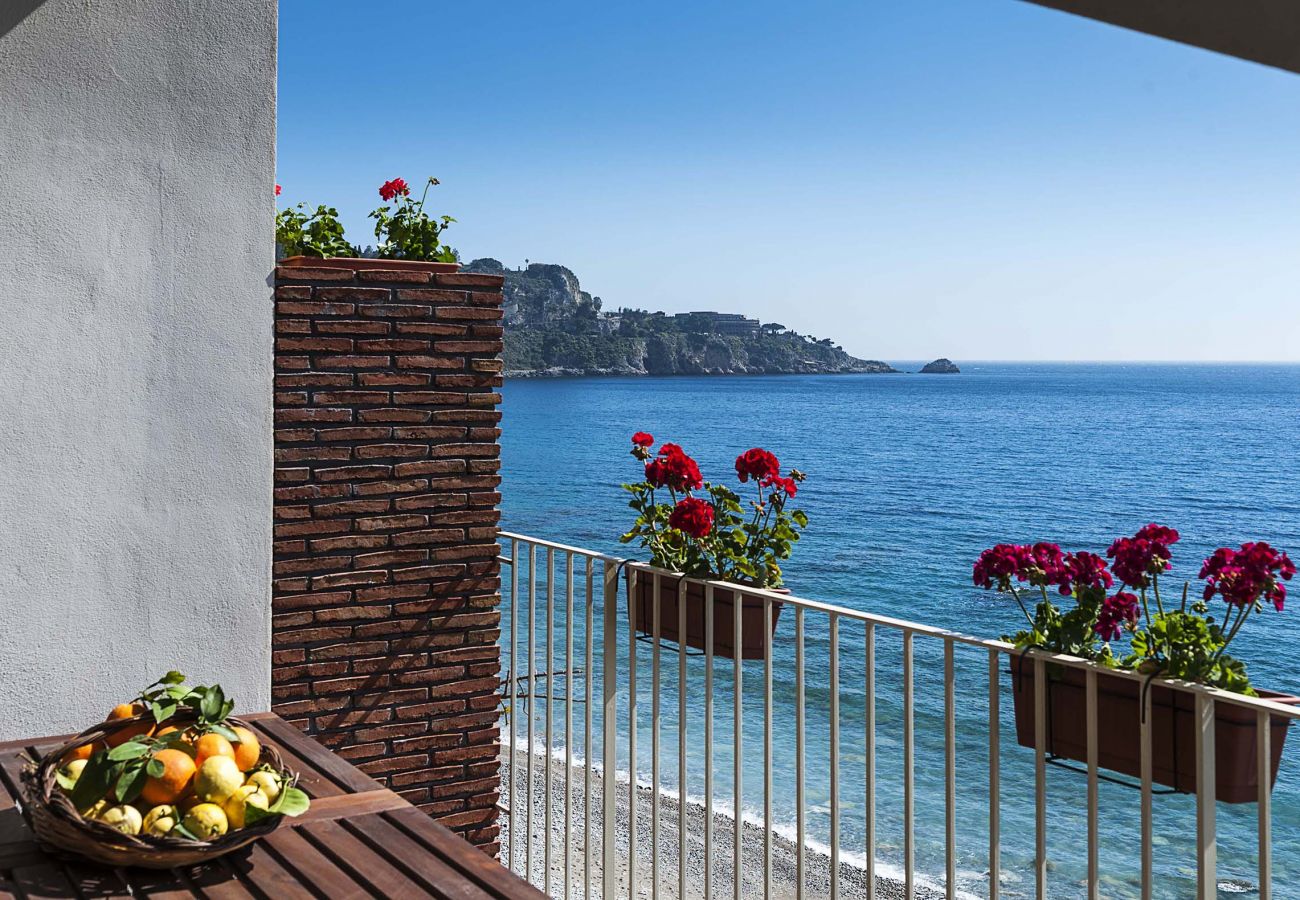 Appartamento a Taormina - Delizioso appartamento al mare - 2 pax