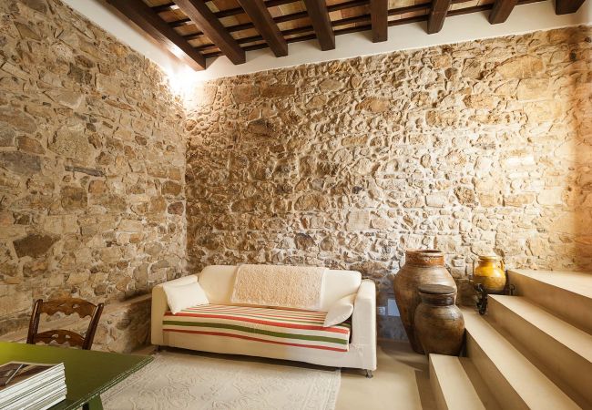 Casa a Buseto Palizzolo - Casa di charme con piscina in comune - Marietta Casa a Buseto Palizzolo - Casa di charme con piscina in comune - Marietta