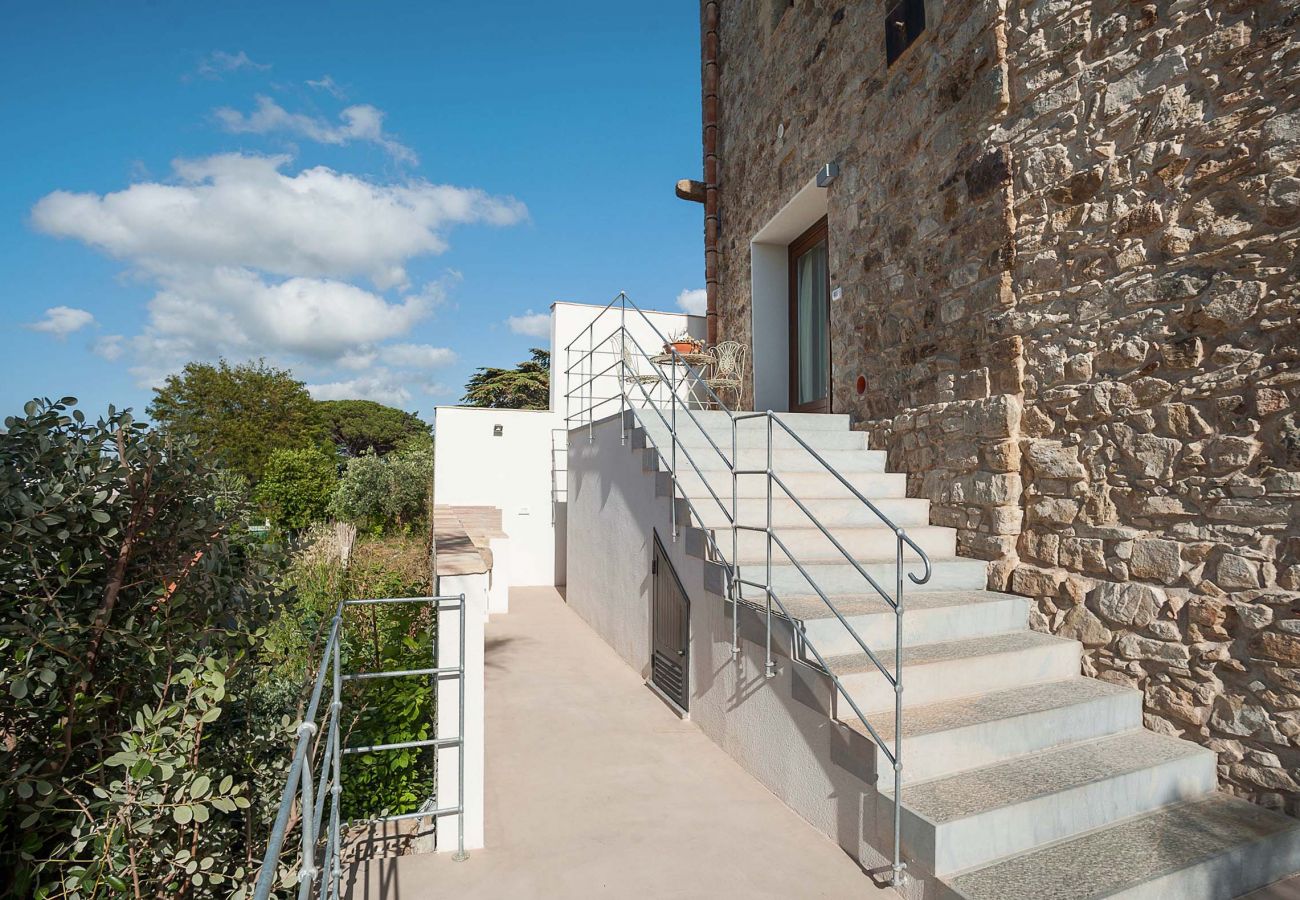 Casa a Buseto Palizzolo - Casa di charme con piscina in comune - Marietta