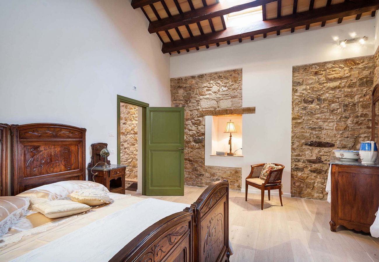 Casa a Buseto Palizzolo - Casa di charme con piscina in comune - Marietta