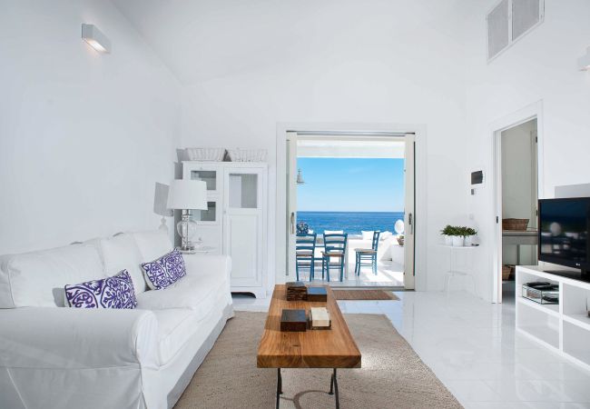 Villa a Siracusa - Villa sul mare a Fontane Bianche, Sicily Villa a Siracusa - Villa sul mare a Fontane Bianche, Sicily