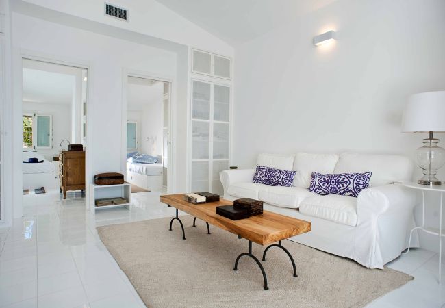 Villa a Siracusa - Villa sul mare a Fontane Bianche, Sicily Villa a Siracusa - Villa sul mare a Fontane Bianche, Sicily