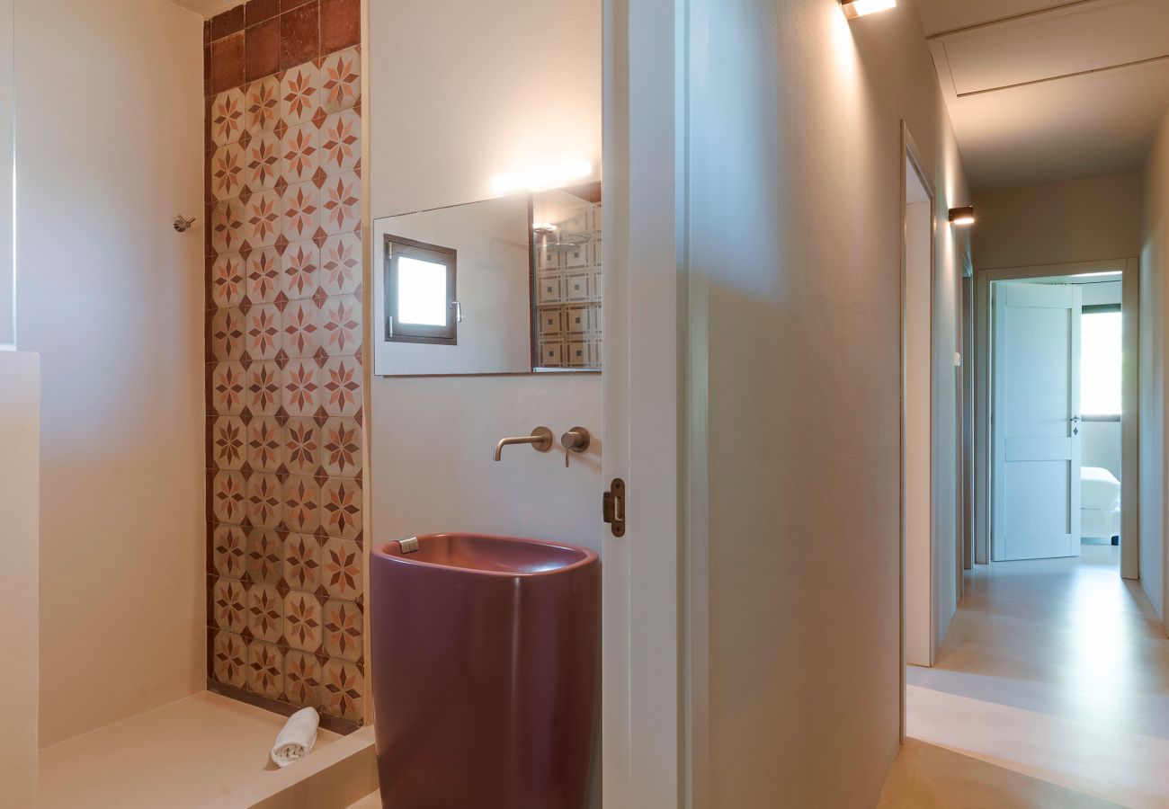 Villa a Scicli - Villa con terrazza e giardino privato. Piscina in comune. Scicli, Sicilia - Gelsi