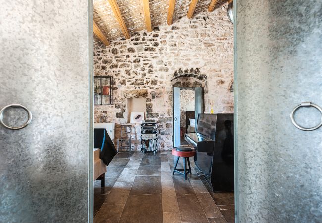 Villa a Santa Croce Camerina - Villa d’autore con piscina a Ragusa, Sicily - 11 pax Villa a Santa Croce Camerina - Villa d’autore con piscina a Ragusa, Sicily - 11 pax