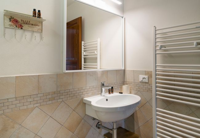 Villa a Buseto Palizzolo - Splendida villa di campagna con piscina Villa a Buseto Palizzolo - Splendida villa di campagna con piscina