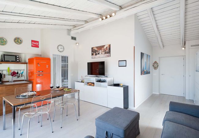 Appartamento a Taormina - Appartamento con terrazza sul Corso Umberto di Taormina, SIcilia Appartamento a Taormina - Appartamento con terrazza sul Corso Umberto di Taormina, SIcilia