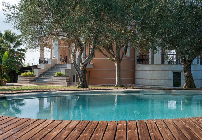 Villa a Noto - Villa con piscina, 450 metri dal mare di San Lorenzo, Noto, Sicilia - 14 pax Villa a Noto - Villa con piscina, 450 metri dal mare di San Lorenzo, Noto, Sicilia - 14 pax