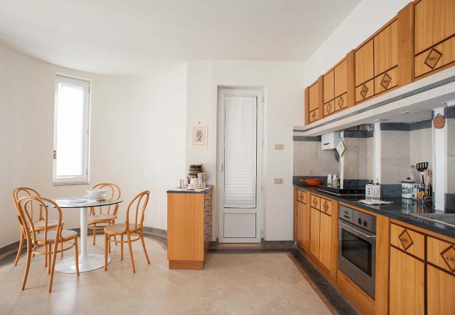 Villa a Noto - Villa con piscina, 450 metri dal mare di San Lorenzo, Noto, Sicilia - 14 pax Villa a Noto - Villa con piscina, 450 metri dal mare di San Lorenzo, Noto, Sicilia - 14 pax