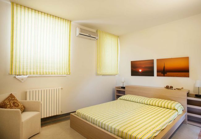 Villa a Noto - Villa con piscina, 450 metri dal mare di San Lorenzo, Noto, Sicilia - 14 pax Villa a Noto - Villa con piscina, 450 metri dal mare di San Lorenzo, Noto, Sicilia - 14 pax