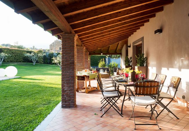 Villa a Viagrande - Villa con piscina e sala fitness sull'Etna, Sicily Villa a Viagrande - Villa con piscina e sala fitness sull'Etna, Sicily