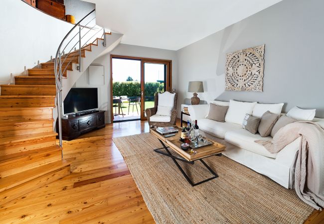 Villa a Viagrande - Villa con piscina e sala fitness sull'Etna, Sicily Villa a Viagrande - Villa con piscina e sala fitness sull'Etna, Sicily