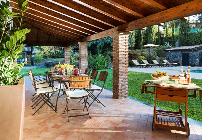 Villa a Viagrande - Villa con piscina e sala fitness sull'Etna, Sicily Villa a Viagrande - Villa con piscina e sala fitness sull'Etna, Sicily