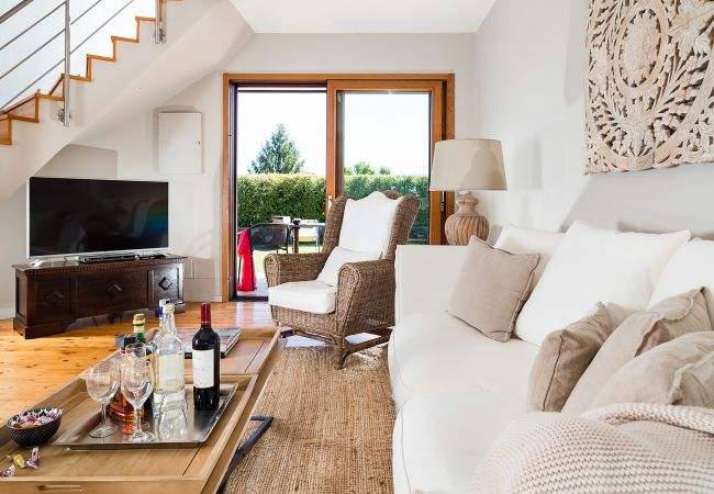 Villa a Viagrande - Villa con piscina e sala fitness sull'Etna, Sicily Villa a Viagrande - Villa con piscina e sala fitness sull'Etna, Sicily