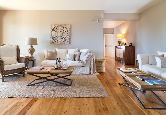 Villa a Viagrande - Villa con piscina e sala fitness sull'Etna, Sicily Villa a Viagrande - Villa con piscina e sala fitness sull'Etna, Sicily