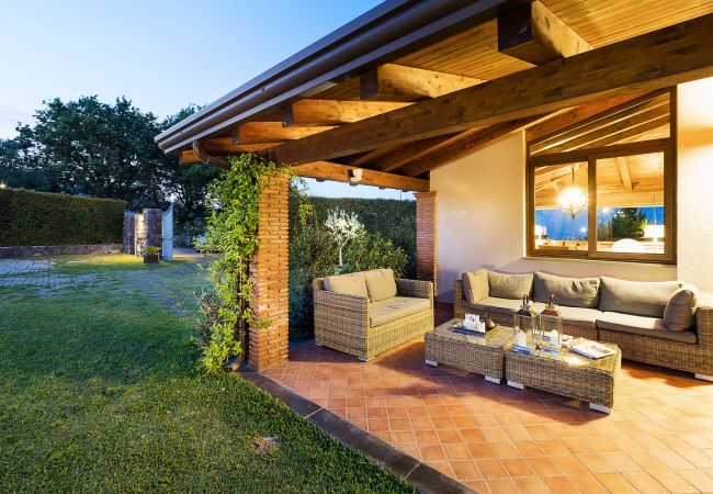 Villa a Viagrande - Villa con piscina e sala fitness sull'Etna, Sicily Villa a Viagrande - Villa con piscina e sala fitness sull'Etna, Sicily