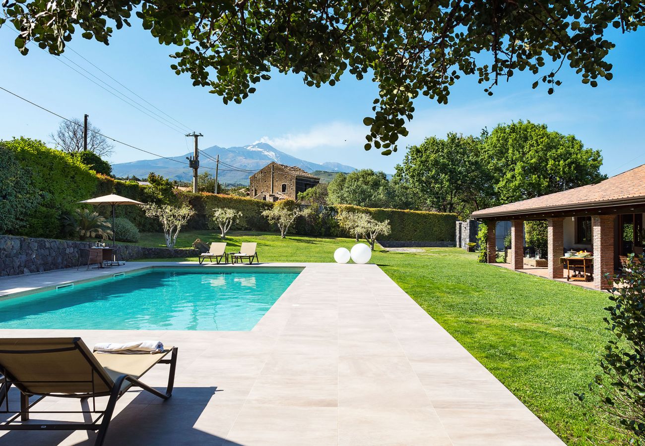 Villa a Viagrande - Villa con piscina e sala fitness sull'Etna, Sicily