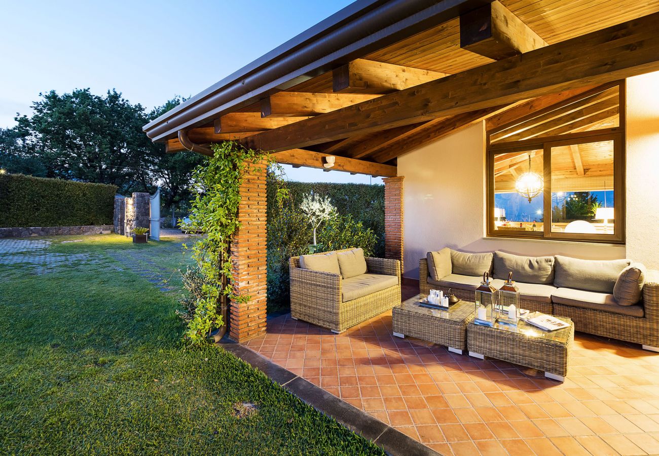 Villa a Viagrande - Villa con piscina e sala fitness sull'Etna, Sicily