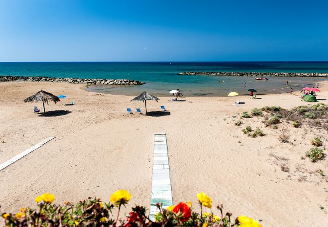  a Scicli - Appartamento con terrazza e accesso diretto alla spiaggia di Donnalucata, Scicli, Sicilia