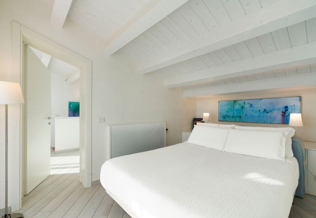 Villa a Marina di Modica - Villa fronte mare con piscina e area wellness a Marina di Modica, Sicilia Villa a Marina di Modica - Villa fronte mare con piscina e area wellness a Marina di Modica, Sicilia