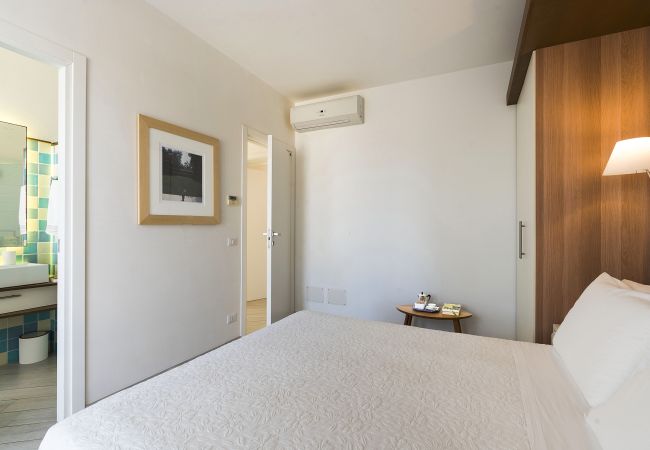 Villa a Marina di Modica - Villa fronte mare con piscina e area wellness a Marina di Modica, Sicilia Villa a Marina di Modica - Villa fronte mare con piscina e area wellness a Marina di Modica, Sicilia