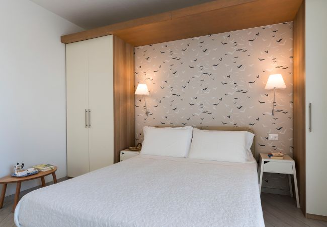 Villa a Marina di Modica - Villa fronte mare con piscina e area wellness a Marina di Modica, Sicilia Villa a Marina di Modica - Villa fronte mare con piscina e area wellness a Marina di Modica, Sicilia