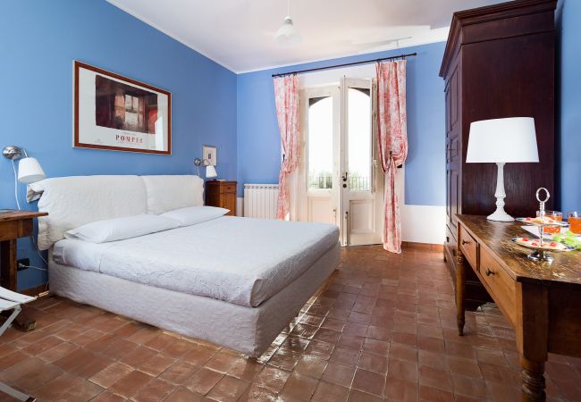 Villa a Milo - Villa con piscina e vista mare sull’Etna, Sicily - 12 pax Villa a Milo - Villa con piscina e vista mare sull’Etna, Sicily - 12 pax