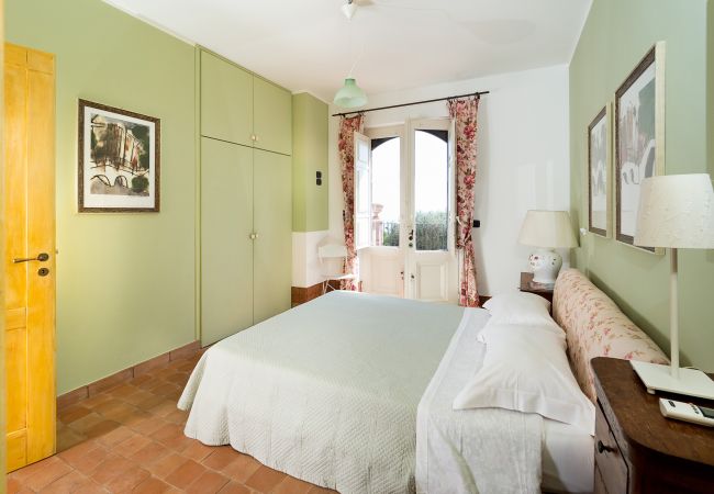 Villa a Milo - Villa con piscina e vista mare sull’Etna, Sicily - 12 pax Villa a Milo - Villa con piscina e vista mare sull’Etna, Sicily - 12 pax