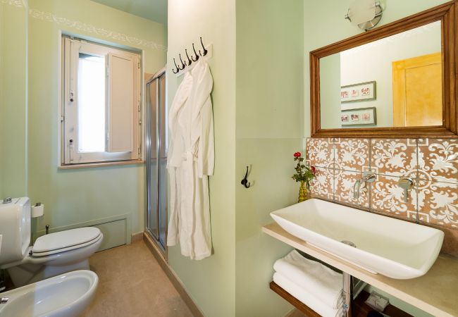 Villa a Milo - Villa con piscina e vista mare sull’Etna, Sicily - 12 pax Villa a Milo - Villa con piscina e vista mare sull’Etna, Sicily - 12 pax