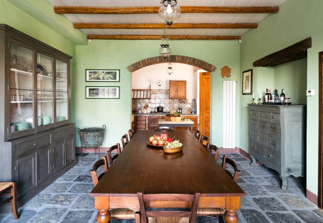 Villa a Milo - Villa con piscina e vista mare sull’Etna, Sicily - 12 pax Villa a Milo - Villa con piscina e vista mare sull’Etna, Sicily - 12 pax