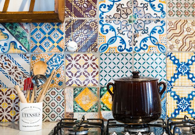 Villa a Milo - Villa con piscina e vista mare sull’Etna, Sicily - 12 pax Villa a Milo - Villa con piscina e vista mare sull’Etna, Sicily - 12 pax