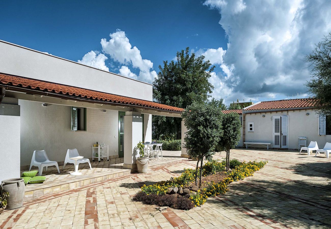 Villa a Mazara del Vallo - Villa a pochi passi dal mare di Mazara del Vallo, Sicilia - 8pax