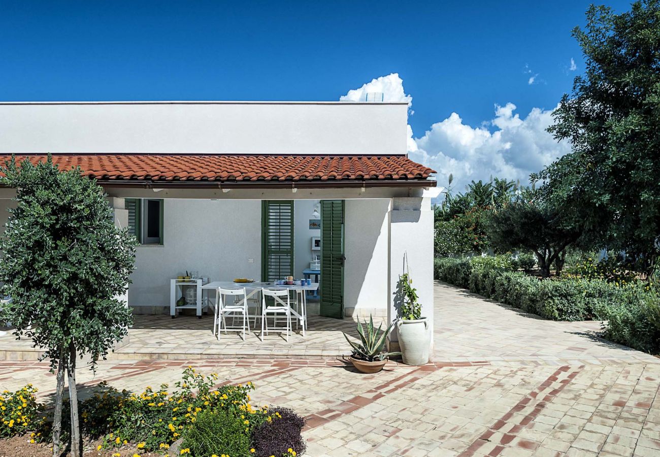 Villa a Mazara del Vallo - Villa a pochi passi dal mare di Mazara del Vallo, Sicilia - 8pax