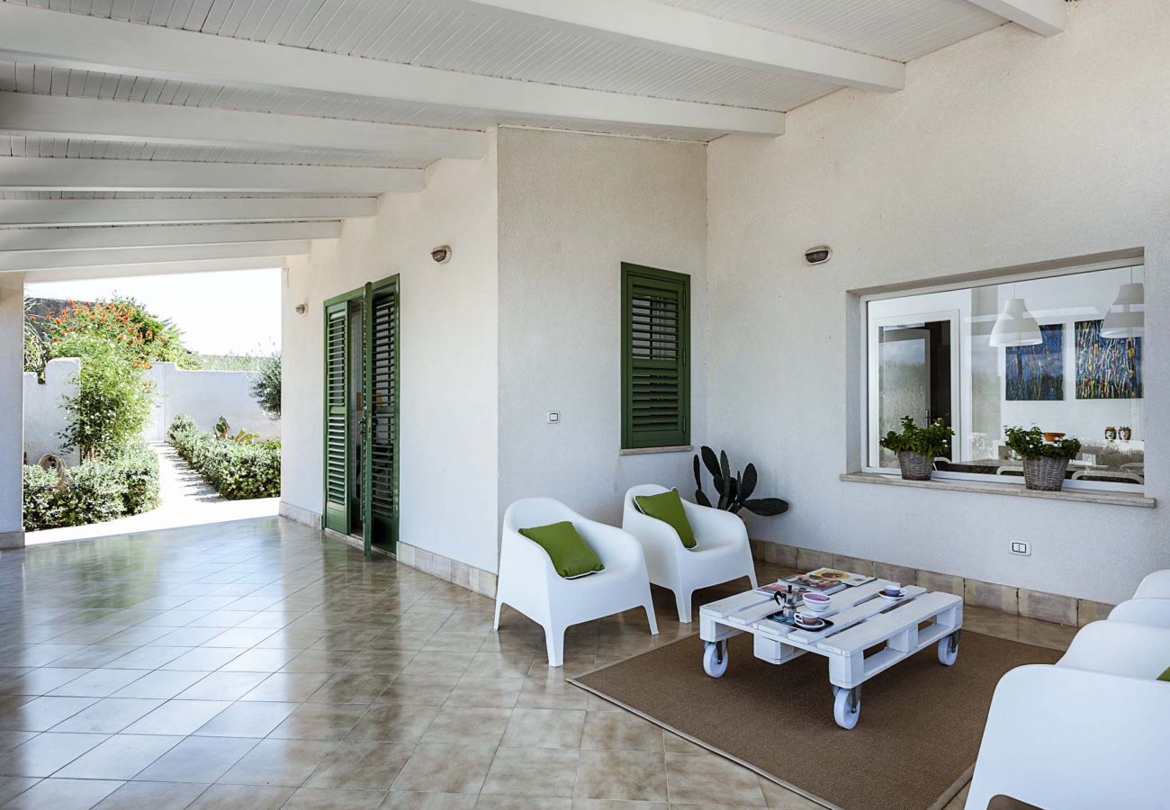 Villa a Mazara del Vallo - Villa a pochi passi dal mare di Mazara del Vallo, Sicilia - 8pax