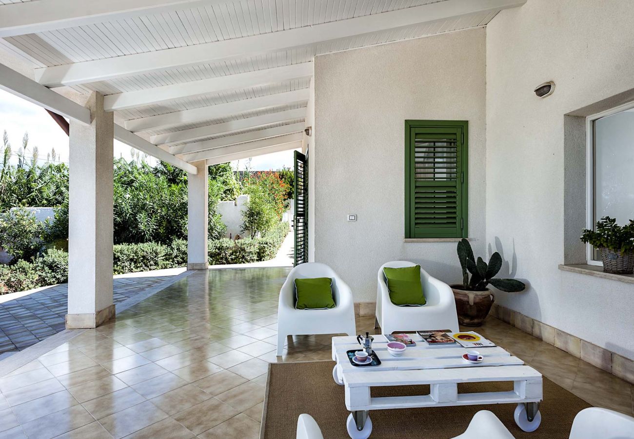 Villa a Mazara del Vallo - Villa a pochi passi dal mare di Mazara del Vallo, Sicilia - 8pax