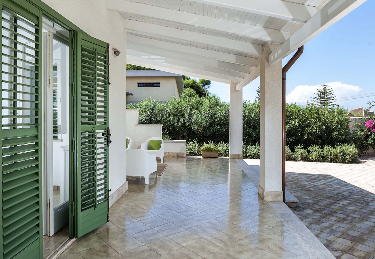 Villa a Mazara del Vallo - Villa a pochi passi dal mare di Mazara del Vallo, Sicilia - 8pax