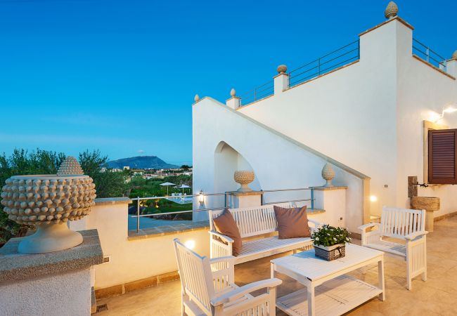 Villa a Misiliscemi - Splendida villa con piscina e wellness privati, non lontana dal mare Villa a Misiliscemi - Splendida villa con piscina e wellness privati, non lontana dal mare