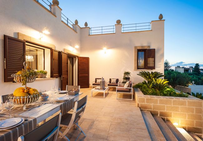 Villa a Misiliscemi - Splendida villa con piscina e wellness privati, non lontana dal mare Villa a Misiliscemi - Splendida villa con piscina e wellness privati, non lontana dal mare