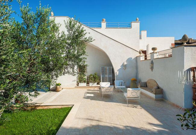 Villa a Misiliscemi - Splendida villa con piscina e wellness privati, non lontana dal mare Villa a Misiliscemi - Splendida villa con piscina e wellness privati, non lontana dal mare