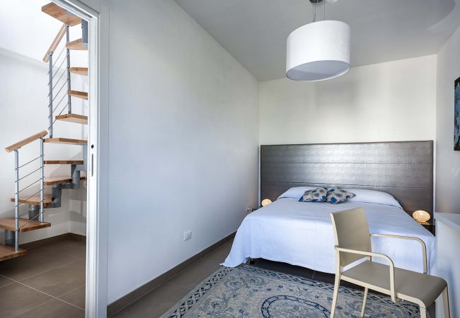 Casa a San Vito Lo Capo - Bella casa con terrazza a 80 metri dalla spiaggia di San Vito lo Capo, Sicilia Casa a San Vito Lo Capo - Bella casa con terrazza a 80 metri dalla spiaggia di San Vito lo Capo, Sicilia