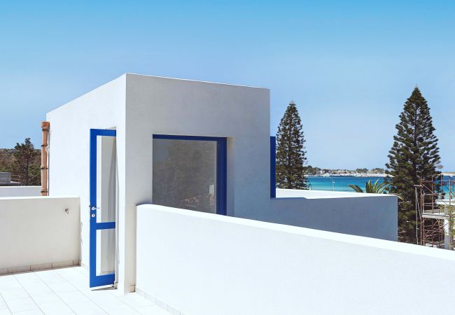 Casa a San Vito Lo Capo - Bella casa con terrazza a 80 metri dalla spiaggia di San Vito lo Capo, Sicilia Casa a San Vito Lo Capo - Bella casa con terrazza a 80 metri dalla spiaggia di San Vito lo Capo, Sicilia