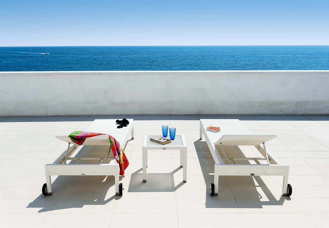 Villa a Portopalo di Capo Passero - Villa fronte mare con piscina privata a Portopalo, Sicilia - 10 pax