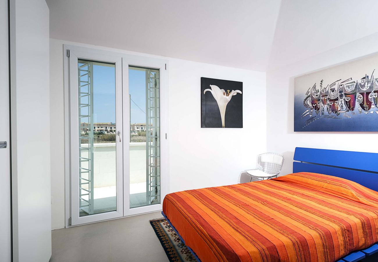 Villa a Portopalo di Capo Passero - Villa fronte mare con piscina privata a Portopalo, Sicilia - 10 pax
