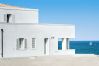 Villa a Portopalo di Capo Passero - Villa fronte mare con piscina privata a Portopalo, Sicilia - 10 pax