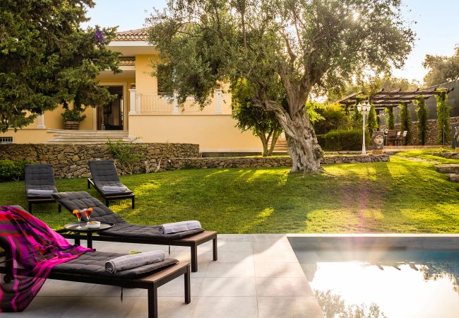 Villa a Siracusa - Villa con piscina privata a Siracusa, Sicily Villa a Siracusa - Villa con piscina privata a Siracusa, Sicily