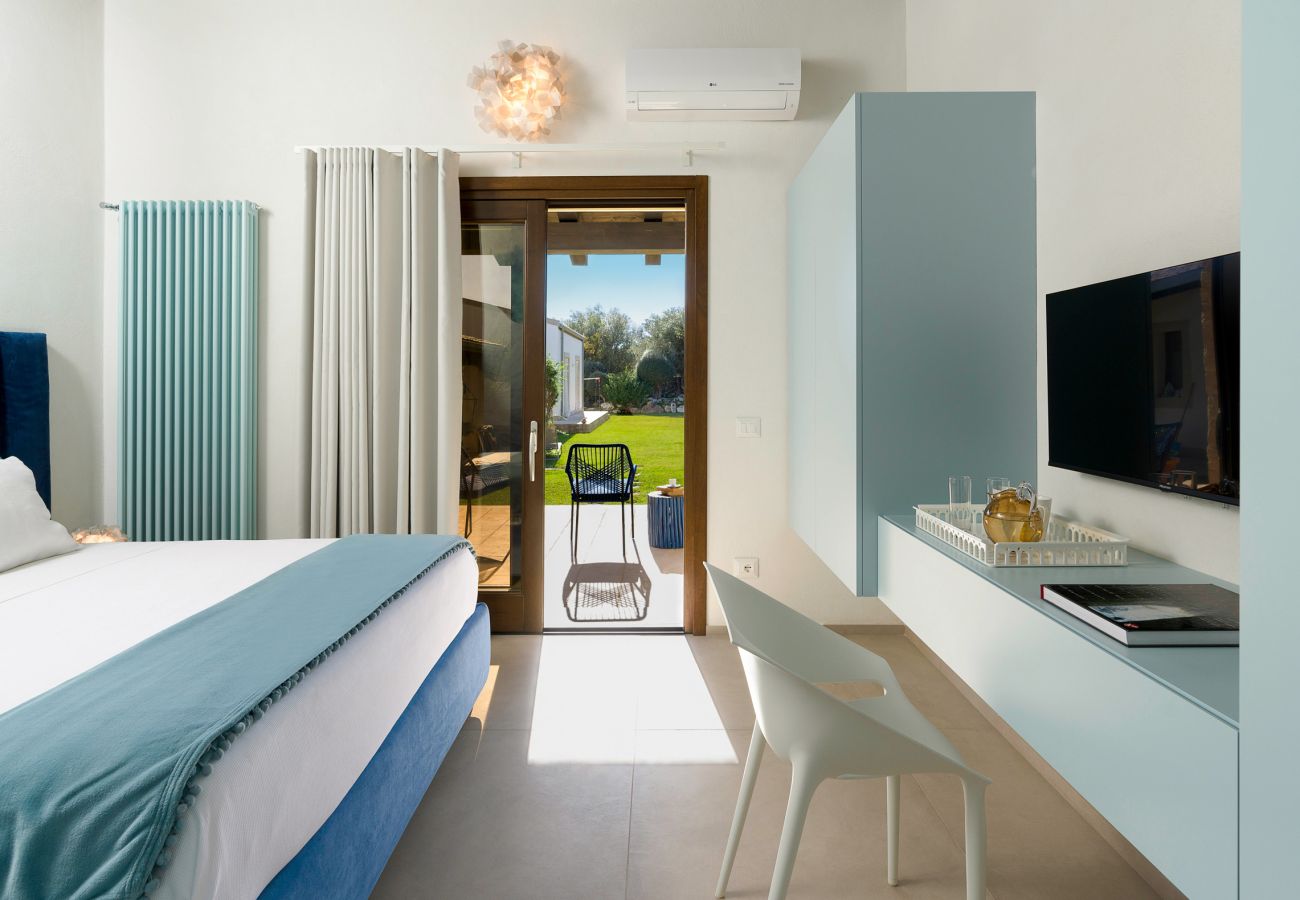 Villa a Rosolini - Villa di campagna con piscina privata