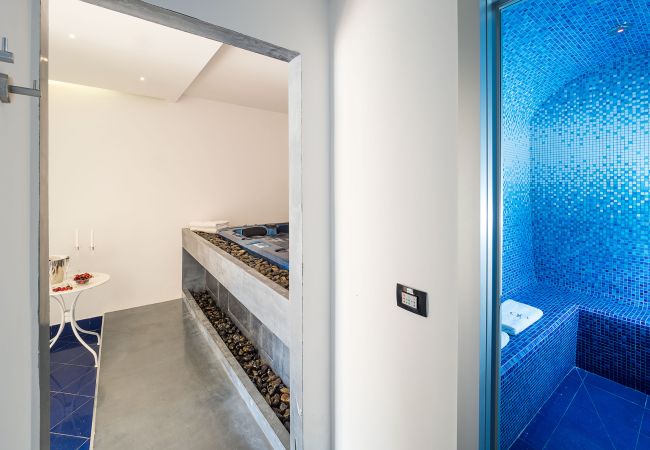 Villa a Agrigento - Splendida villa con piscina, area wellness, campetto di calcio ad Agrigento - 14 pax Villa a Agrigento - Splendida villa con piscina, area wellness, campetto di calcio ad Agrigento - 14 pax