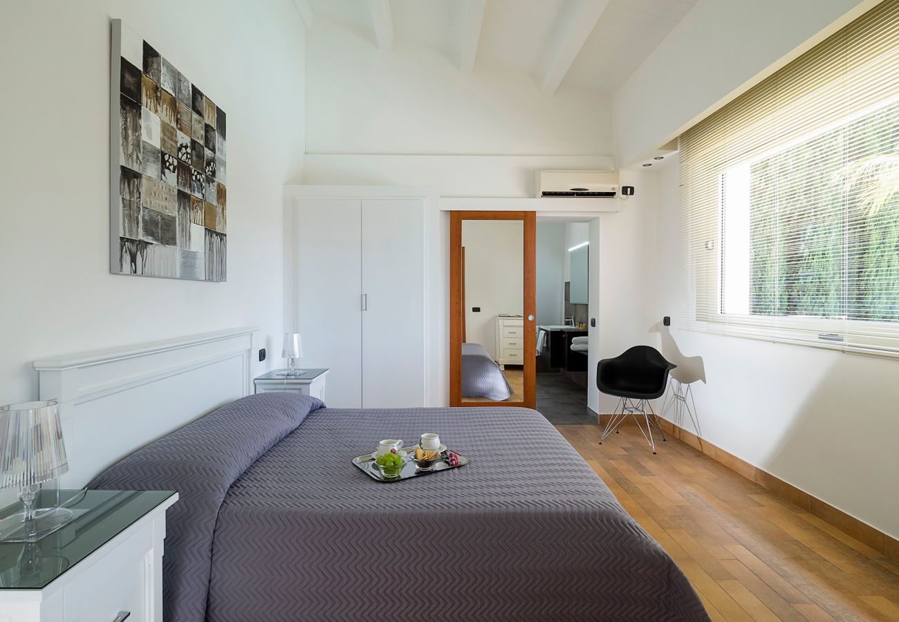 Villa a Agrigento - Splendida villa con piscina, area wellness, campetto di calcio ad Agrigento - 14 pax