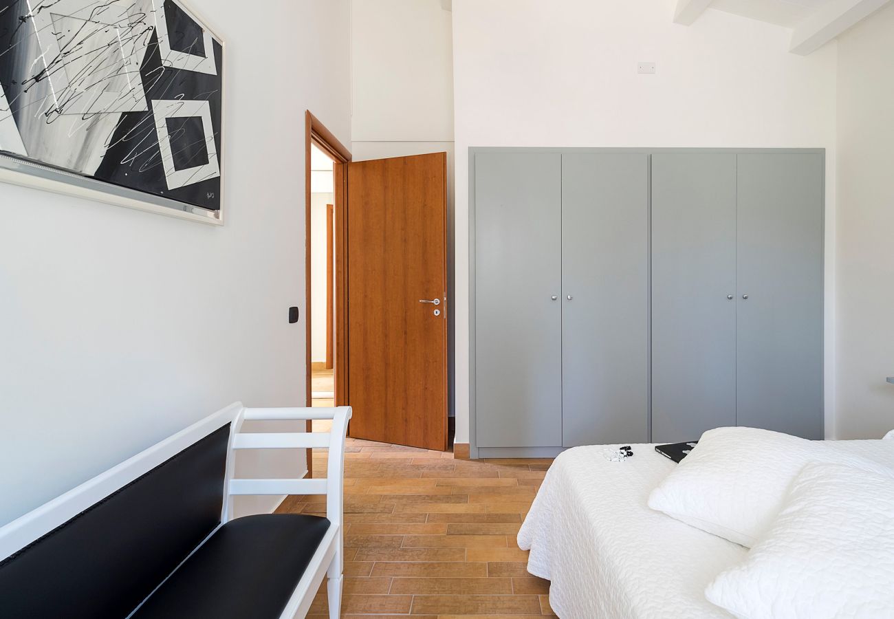 Villa a Agrigento - Splendida villa con piscina, area wellness, campetto di calcio ad Agrigento - 14 pax