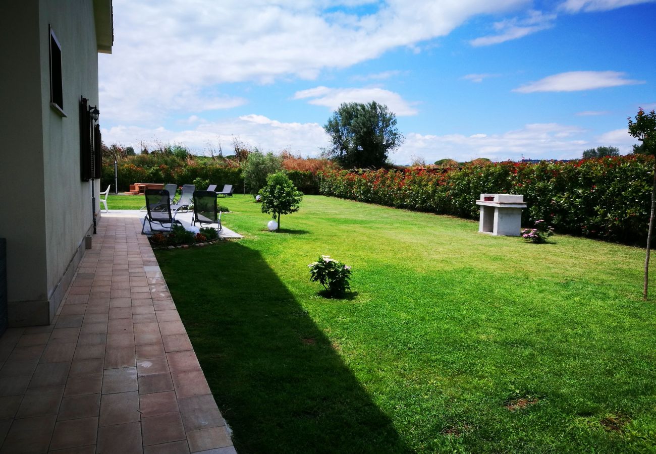 Casa a Bolsena - Casa Vacanza Maris - a soli 300 m dalla spiagga e con hot tub