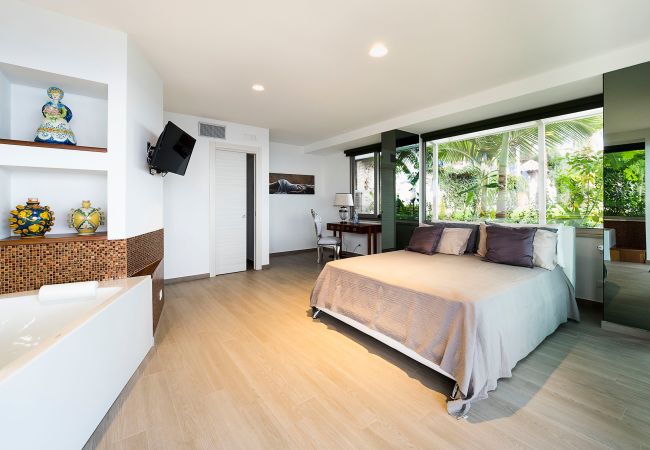 Villa a Letojanni - Villa esclusiva con piscina a Taormina, Sicily - 8 pax Villa a Letojanni - Villa esclusiva con piscina a Taormina, Sicily - 8 pax